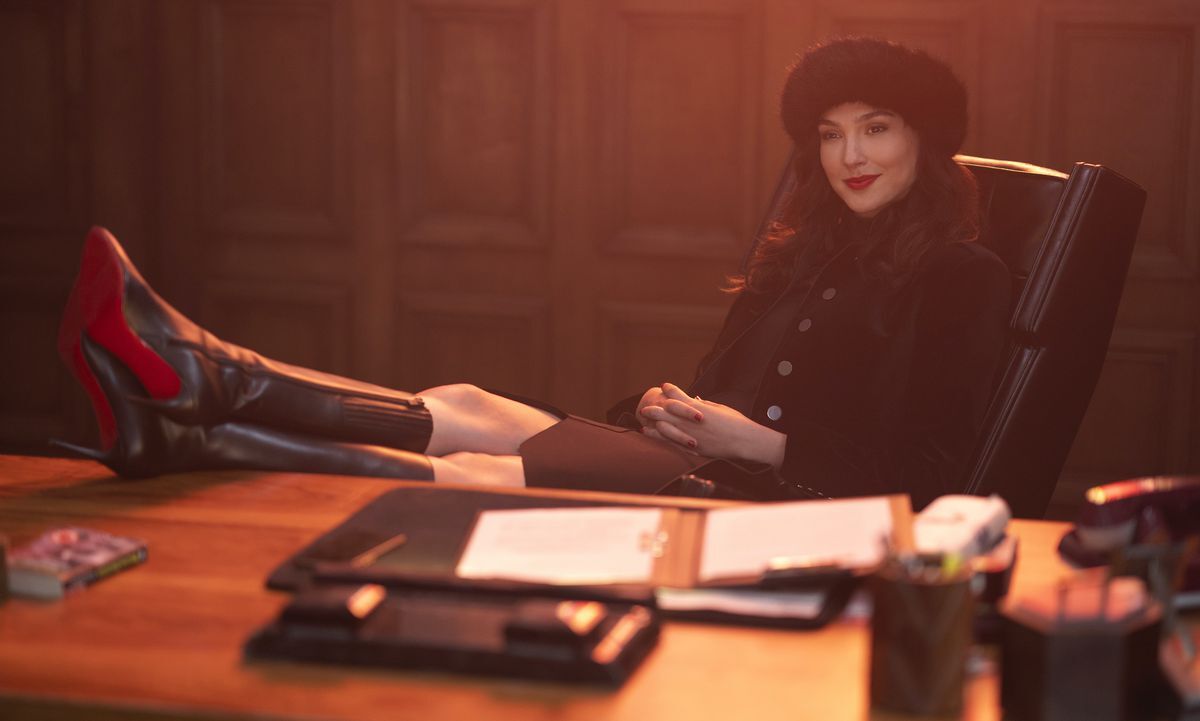 Movie Review – Red Notice